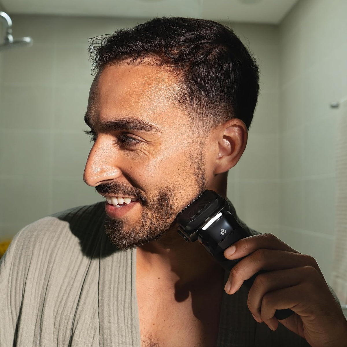 MANSCAPED® The Chairman™ PRO - Afeitadora facial eléctrica para hom...